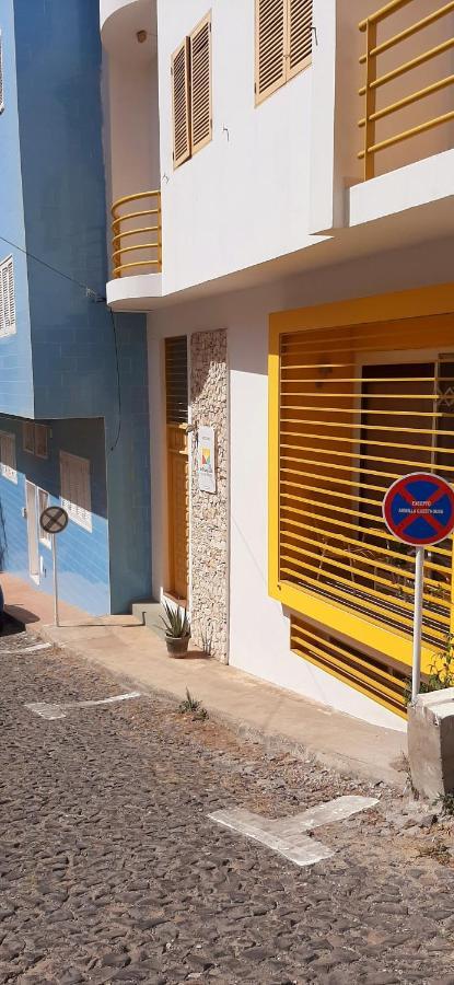Apartamento Xandinha Amwilla Guesthouse Mindelo Eksteriør billede